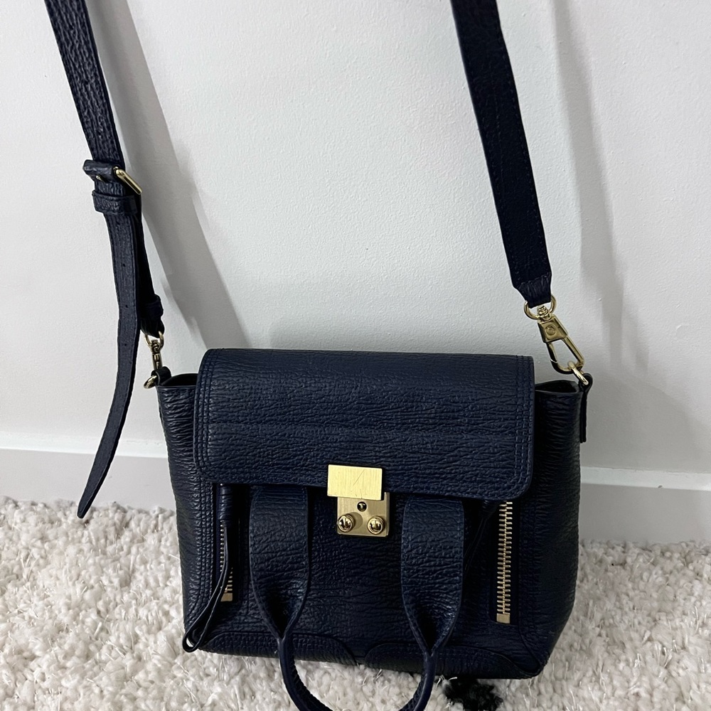 Blue crossbody Phillip bag